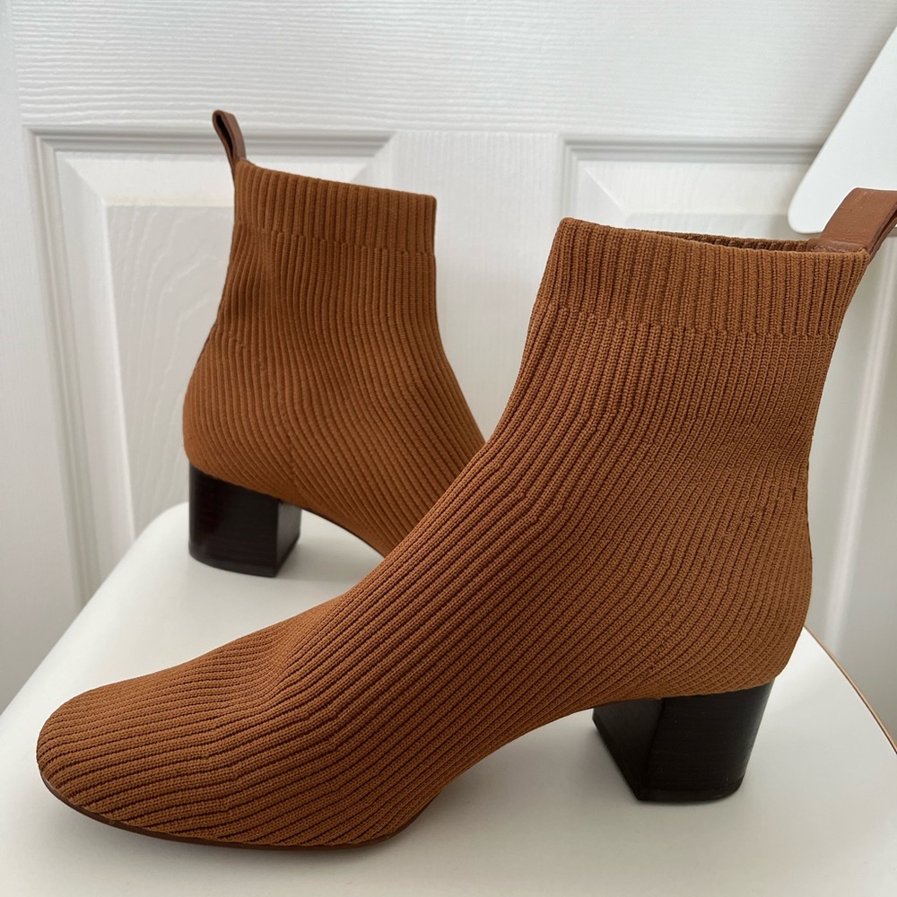 Everlane The Glove Boot size 8